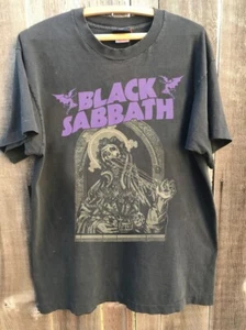Black Sabbath Tshirt, Black Sabbath Band Music Tour Unisex Tshirt Reprint KH2900 - Picture 1 of 3