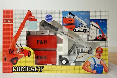 JOAL 151 P & H SUPERSTACKER CONTAINER CRANE W/ RED CONTAINERS 1:50 SCALE N.I.B. - Image 1 of 4