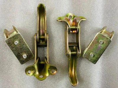 SUITABLE FOR WILLYS FORD JEEP INTERIOR WINDSHIELD LATCH SET - Image 1 of 2