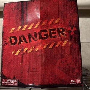 Bandai Godzilla 2014 NYCC Exclusive Figure EM3867 New Damaged Box - Picture 1 of 4
