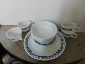 2 Corelle Livingware von Corning - Old Town Blue 116-5 16 tlg Set Vintage Ex - NM - Bild 1 von 8