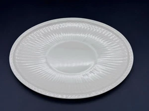 WEDGWOOD Etruria & Barlaston Cream Gravy Boat UNDERPLATE 9” Replacement - Picture 1 of 6