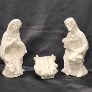 3 Piece Nativity Set Porcelain Mary Joseph Baby Jesus Iridescent White 9.5 Inch - Picture 1 of 19