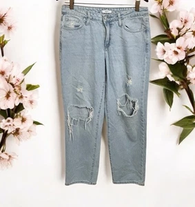 Forever 21 Straight Leg Distressed Torn Jeans Gr. 27 hellblau Waschung Boyfriend Fit - Bild 1 von 8