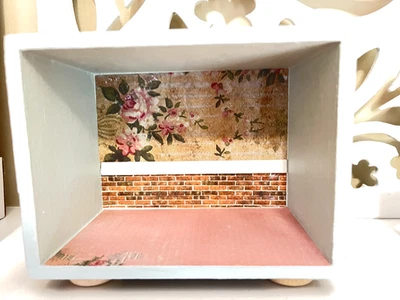 Caja de jardín artesanal para habitación,- hecha de caja de tarjetas de recetas vintage.  miniaturas Foto 1 de 4