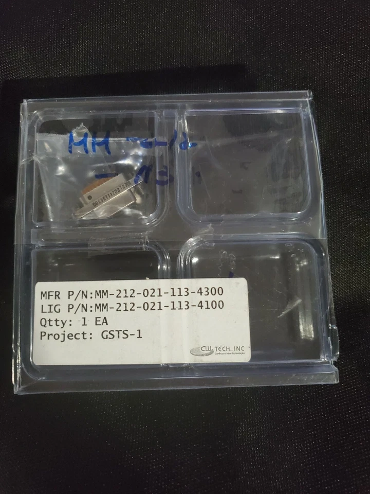 AirBorn MM-212-021-113-4300 D-Sub MIL Spec Connector *NEW* - Image 1 of 4