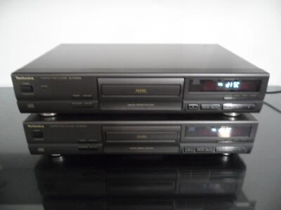 Leggere annuncio! ★ Lotto 2 lettori cd TECHNICS - cd player ★ DA RIPARARE! - Immagine 1 di 4