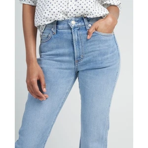 NUEVO CON ETIQUETAS - Jeans de mezclilla Daily Blue "Burn" Typhoon Talla: 24 RET: $350 ¡AGOTADOS EN LÍNEA!! - Imagen 1 de 5