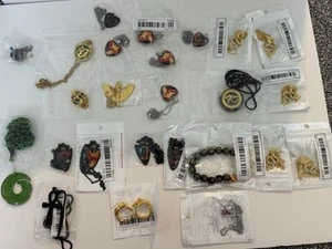 Chinese costume jewelry, all new, in packaging - Picture 1 of 24
