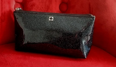 Bolsa de cosméticos Kate Spade Mavis Little Shiloh brillo en azul y negro Foto 1 de 4