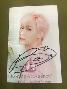 ASTRO Moon Bin 6inches Autograph - Picture 1 of 1