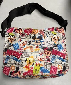 Bandolera Bandolera Auténtica Disney Nerds Parks Disney - Imagen 1 de 8