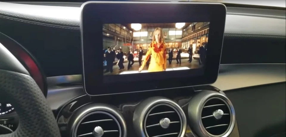 Mercedes COMAND NTG 5.0 NTG 5.2 Video in Motion Activation VIA USB Stick - Bild 1 von 4