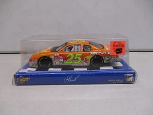 2002 Winners Circle Joe Nemechek UAW Looney Tunes Speedy Gonzales 1/24 - Picture 1 of 2