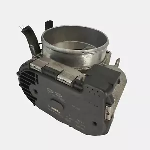 2009-2012 Hyundai Genesis Engine Throttle Body Valve OEM, 35100-3F000 - Picture 1 of 5