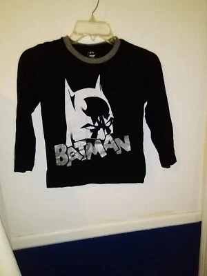 Batman boys black LS tee SZ 7 - Image 1 of 4