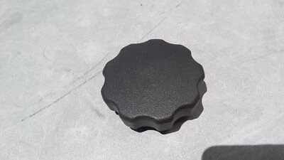 MITSUBISHI MIRAGE 2014-2019 REGULADOR ASIENTO LADO CONDUCTOR DELANTERO IZQUIERDO OEM Foto 1 de 4