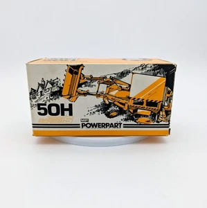1/35 Conrad Massey Ferguson MF 50H Tractor Backhoe Loader - Picture 1 of 8