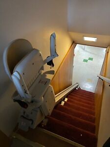 Acorn Superglide 130 Straight Stairlift, Used,  All Parts Included.