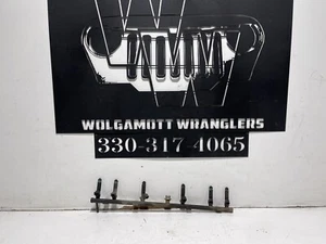 Jeep TJ Wrangler OEM Fuel Injection Rail 4.0L 1999-2006 00 01 02 03 04 05 CC 2S - Picture 1 of 6