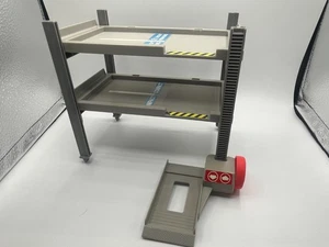 1993 Hot Wheels Travel Sto & Go Parking & Service Garage Playset Elevator Part - Picture 1 of 10