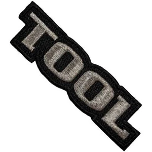 HERRAMIENTA - LOGO PLATEADO - PARCHE TEJIDO - NUEVO - BANDA DE MÚSICA TOOLPAT03 - Imagen 1 de 1