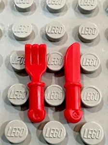 Lego NEW Minifigure RED Accessories - CUTLERY FORK & KNIFE - Lot of 2 - Picture 1 of 3