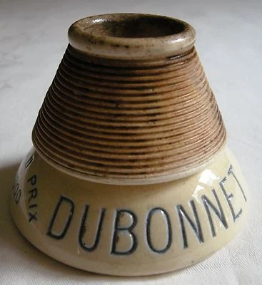 PYROGENE DUBONNET VIN AU QUINQUINA - Photo 1/4