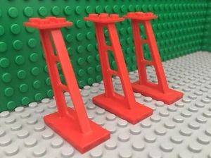 LEGO Lote de 3X Soporte Rojo 2 x 4 x 5 Stanchion Inclinado 5mm 6339 6776 #4476 - Imagen 1 de 2