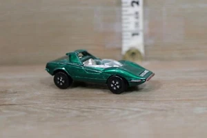 PlayArt Alfa Romeo P33 Vintage Car Green 1:64 - Picture 1 of 16