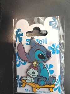 New Disney Paris DLP Stitch Sitting on a Bench Beside Scrump Pin Disneyland - Picture 1 of 2