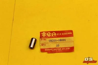 NOS SUZUKI TM75 TS75 T125 Piston Pin PART# 09209-10001 - Image 1 of 4