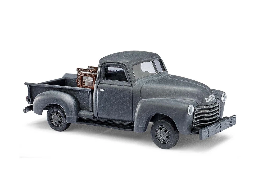 Busch 48236 Chevrolet Americano Furgone Pick-up>> Distilleria <<, H0 - Immagine 1 di 1