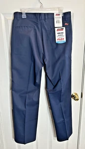 Pantaloni da lavoro nuovi con etichette blu Dickies flessibili vestibilità rilassata taglia 34X34 nuovi - Foto 1 di 9