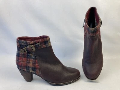 Botas Scottala Lartiste rojas y a cuadros burdeos talla 9,5 para mujer usadas en excelente estado limpias como nuevas Foto 1 de 4