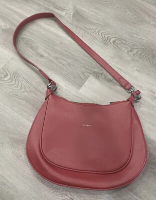 Matt & Nat 'Libre' 水饺包 素食皮革单肩包 水饺包 托特包 红色 - GUC — 第 1/4 张图片