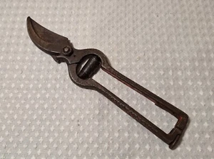 Vintage Shears Cutters Garden Pruners 8.5” Steel #3550 Village Blacksmith Italy - Picture 1 of 14