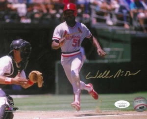 Signed 8x10 WILLIE MCGEE St. Louis Cardinals Autographed photo -  JSA Hologram - Picture 1 of 1