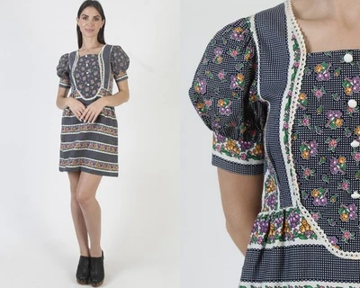 Vestido de Colección Años 70 Punto Suizo Horizontal Floral Tapiz Estampado a Rayas Pradera Solero Foto 1 de 4