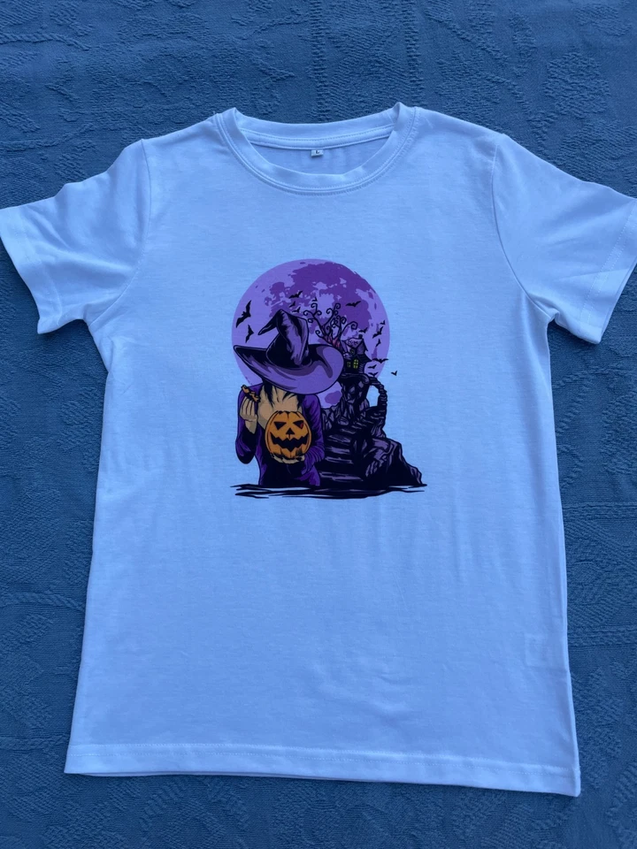 Camiseta Halloween. Talla Niñas L (12" Hombro, 30" Pecho, 22" Largo Foto 1 de 1