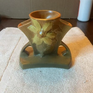 Roseville Clematis Art Pottery Brown Vase 192-5 Circa 1944 USA Floral 5.5” - Picture 1 of 5