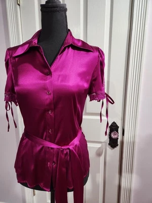 Blusa para mujer Bebe de seda frambuesa mangas de encaje talla pequeña Foto 1 de 4