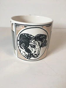 NUEVO EN CAJA Sir/Madam Aries taza de café grande nueva en caja astrología negra y dorada - Imagen 1 de 8