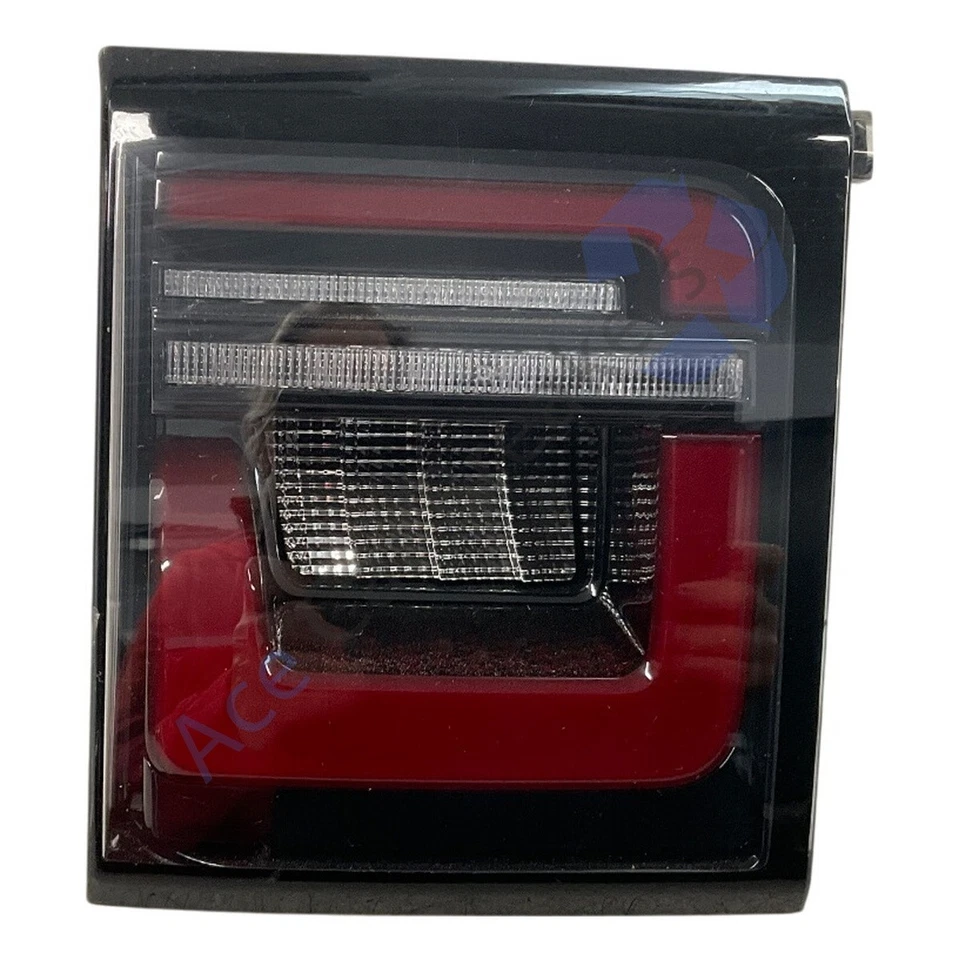 Левый внутренний задний фонарь Land Rover Discovery Sport Mk2 L550 19-24 LK72-13A421-AH - Изображение 1 из 4