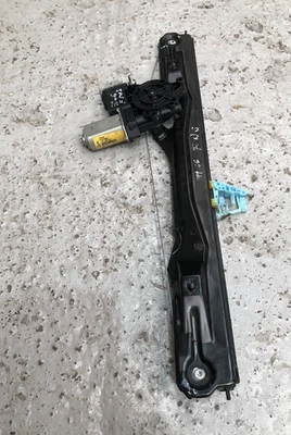 Vauxhall Combo D Mk3 Window Regulator Motor 13140080521 Front NS Left 2013 s66 - Image 1 of 4