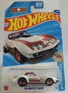 Hot Wheels 2025 69 Corvette Racer weiß 51/250 HW Celebration Racers 2/10 - Bild 1 von 5