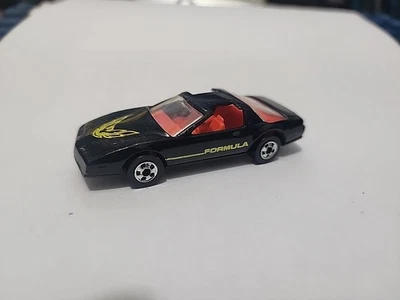 Pontiac Firebird Formula 1982 Hot Wheels transmisión automática negro - Malasia Foto 1 de 4