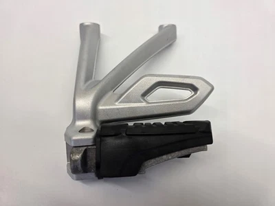 Reposapiés BMW GS 1250 R 1250 GS 77258538932 - Imagen 1 de 4