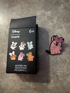 Prendedor Loungefly Disney Mickey & Minnie Ghosts Caja Ciega Esmalte ROSA GATO MINNIE - Imagen 1 de 4