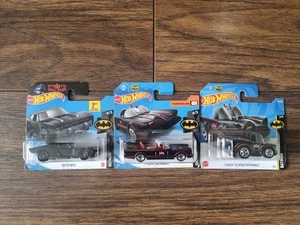 Mattel Hot Wheels - Batman Batmobile Bundle - Picture 1 of 5